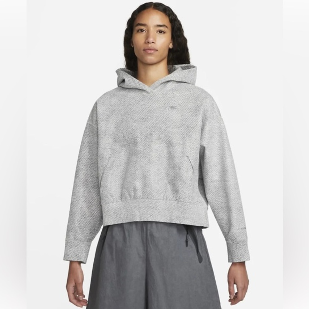 NIKE Women’s Forward Hoodie
